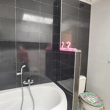 Hébergement de vacances Maison Carolles, 4 Pièces, 6 Personnes - Fr-1-361-345 *